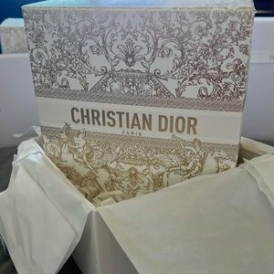 Dior special edition box only